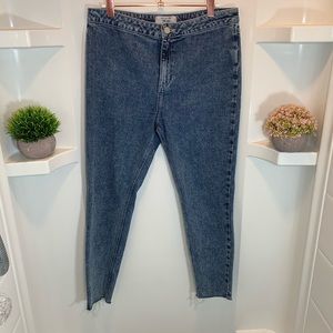 New Look Petite High Rise European Jeans‎